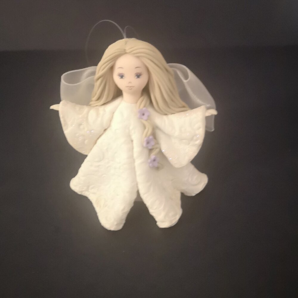 Vintage Uniquely Hand Created The Kneeded Angel 3" Tall Figurine